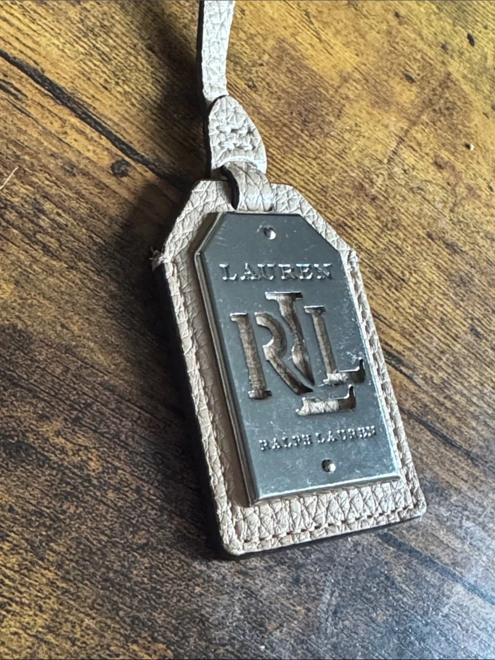 Lauren Ralph Lauren beige Leather Tag with Silver RL bag charm Plaque - Picture 2 of 3